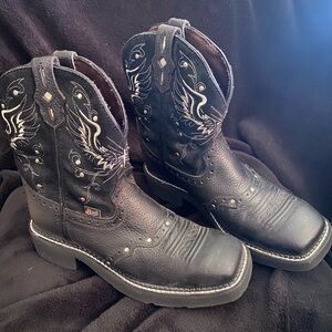 Justin Boots Black Heeled Boots